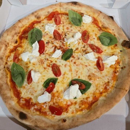 Pizza caprese