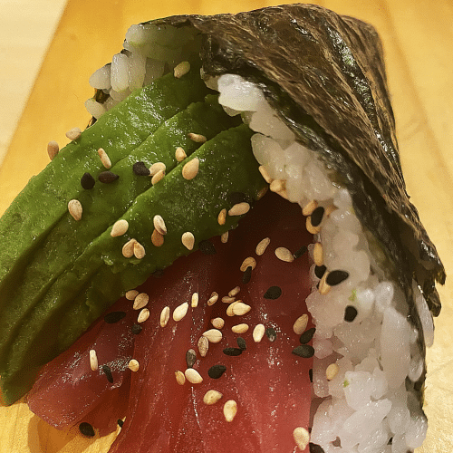 Temaki tonijn avocado