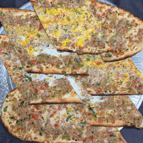 Pide met gehakt / ei