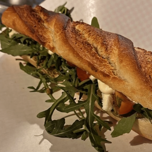 Broodje mozzarella groot