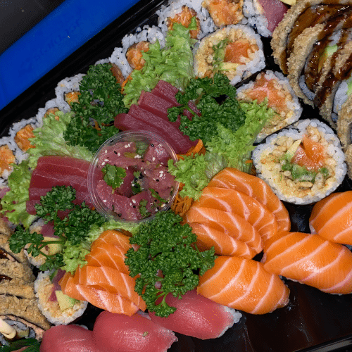 Plateau sushi (zalm en tonijn)