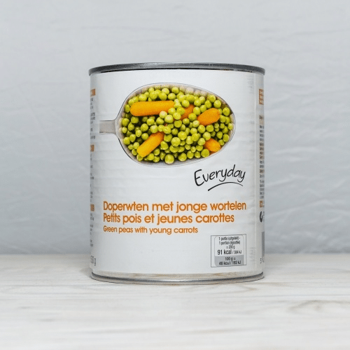 Petits poids et jeunes carottes