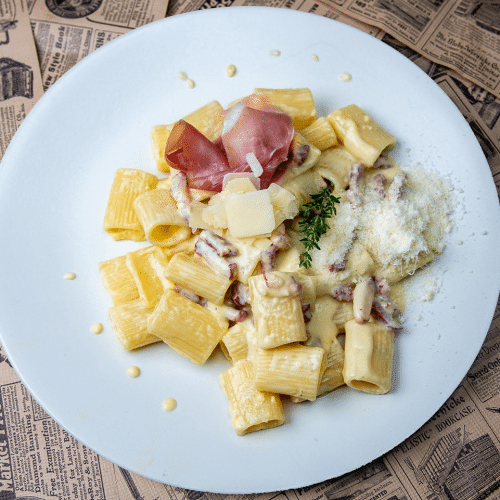 Paccheri carbonara
