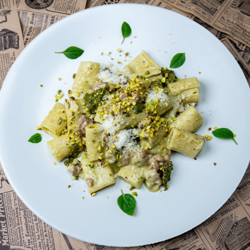 Paccheri met pistache en worst