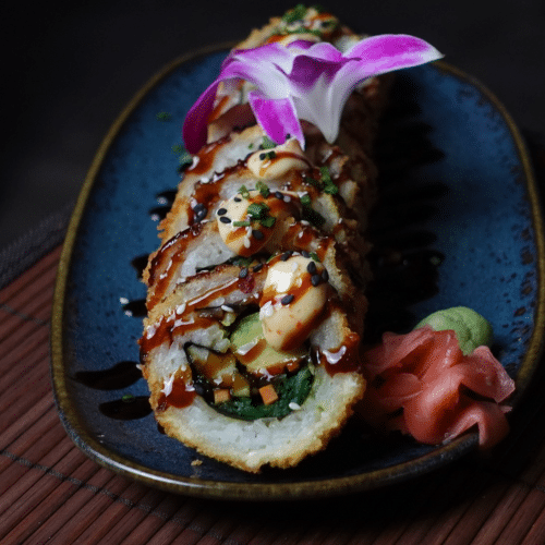 Dragon eye (veggie roll)