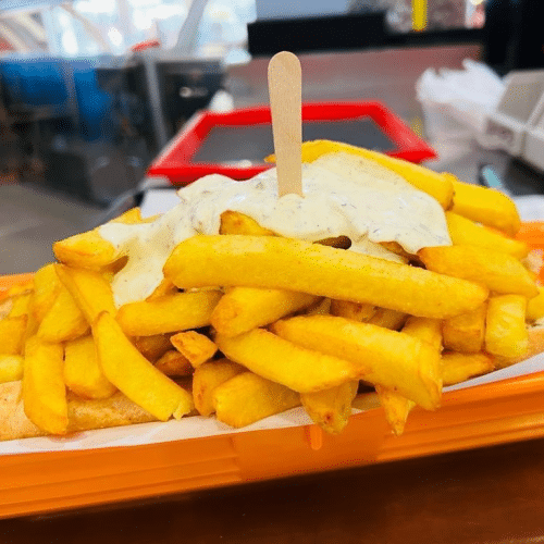 Mitraillette  (pain, frites)  Prix Viande -  Prix Sauce