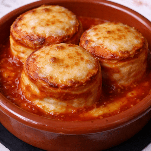 Roulade de ricotta, épinards et sauce tomate