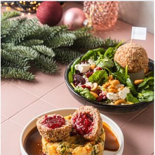 Verse salade (quinoah, rode bietjes & vegan feta)