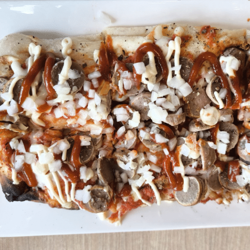 Pinsa frikandel speciaal