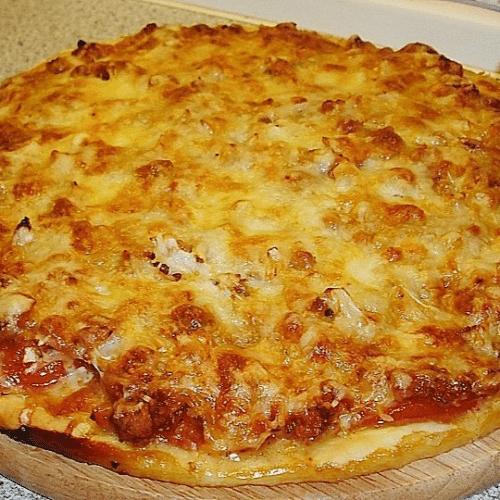 Pizza bolognese
