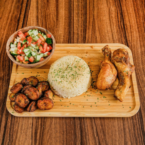 Bowl attiéké poulet (Côte d'Ivoire)
