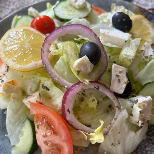Salade met feta kaas