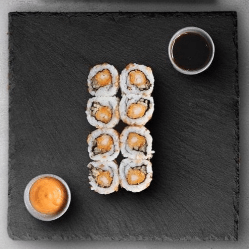 23. tempura crevette, concombre, oignon frit