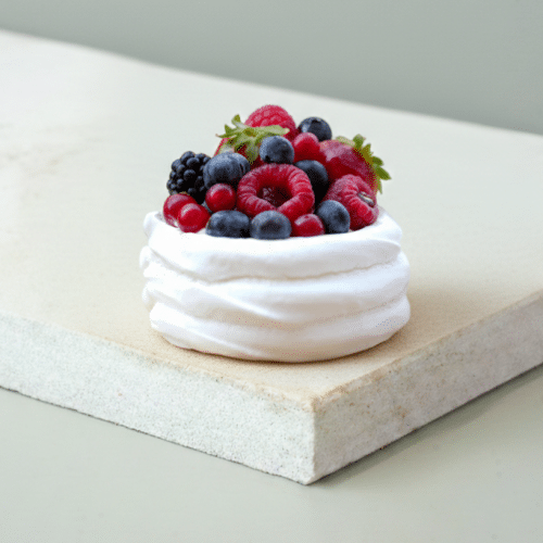 Pavlova fruits rouge