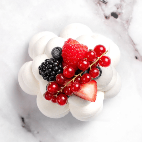 Pavlova fruits rouge