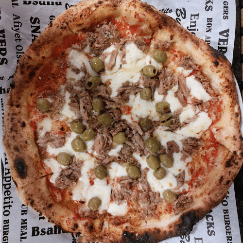 Pizza al tonno
