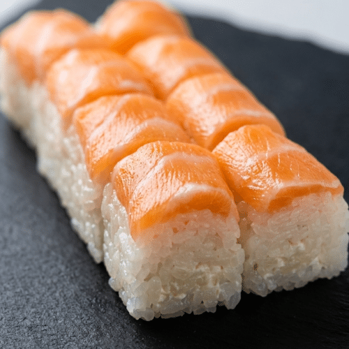 Maki saumon roll