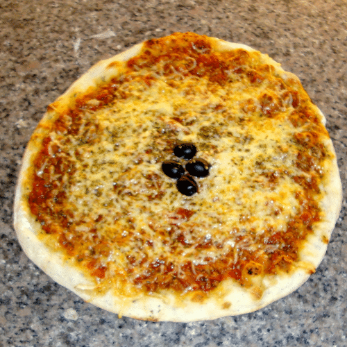 Pizza bolognaise