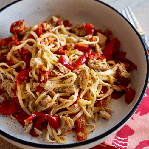 Spaghetti look, peperoncini & rucola