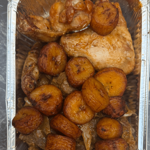 Mix Dibi poulet et bœuf mariné avec bananes plantain