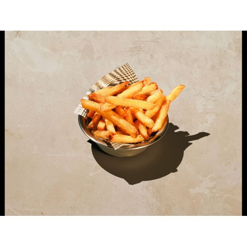 FRITES AUX ÉPICES & CRÈME D'AIL
