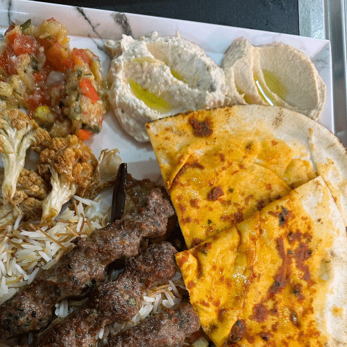 Assiette brochette de kefta