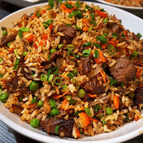 Riz sauté au bœuf