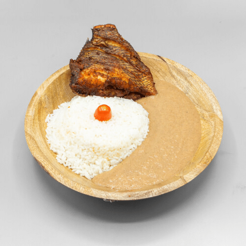Bowl sauce arachide poisson