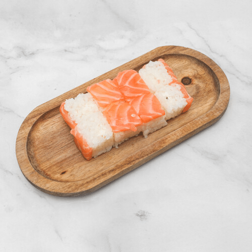 Salmon roll cheese