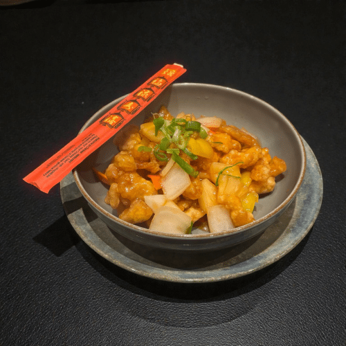 31. kip in zoetzure saus, ananas & groenten