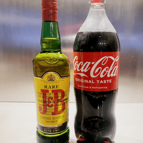 J&B whiskey combo pack