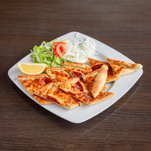 Kiymali yumurtali pide (klein)