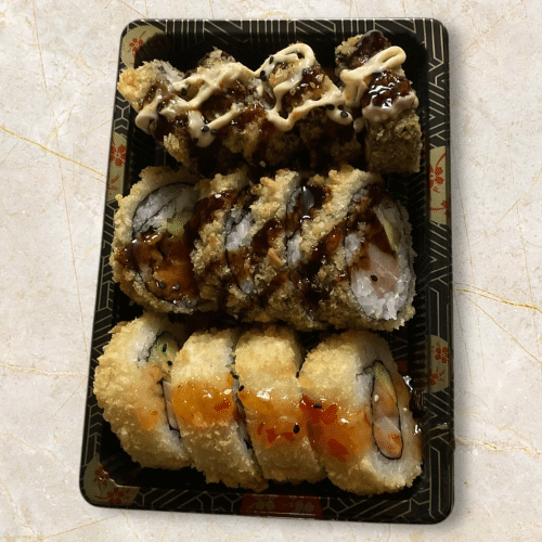 Gebakken sushi combo (12 stuks)