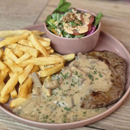 Schotel steak met champignonsaus
