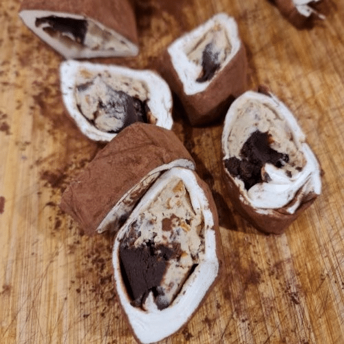 Turks fruit met amandelschilfers en tiramisu 100g