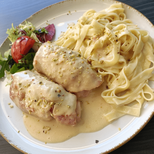 Gevulde involtini met mozzarella en gorgonzola