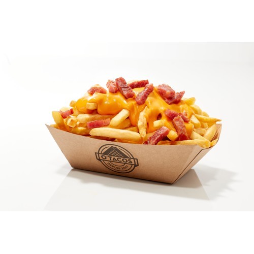 Frites sauce cheddar avec lardons