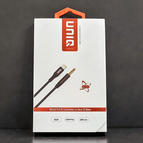 
UNIQ Accessory Jack 3.5mm to Lightning adapter - Zwart