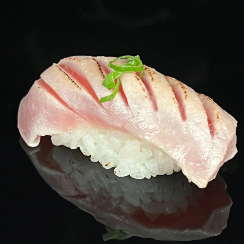 Nigiri thon mi-cuit