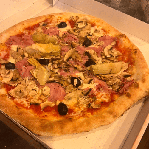 Pizza quattro stagioni
