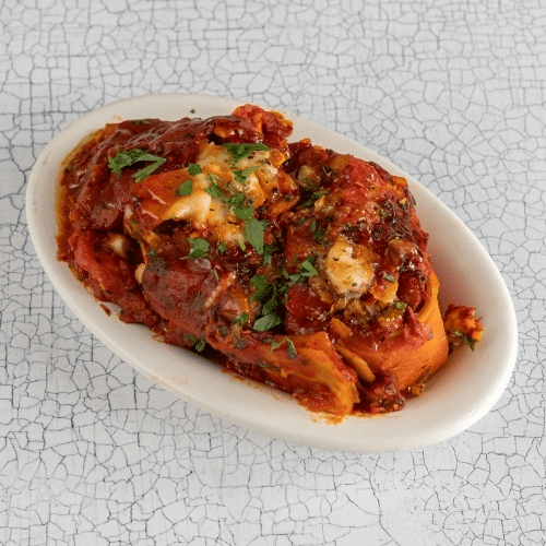 Aubergine pasta rollade in tomaat