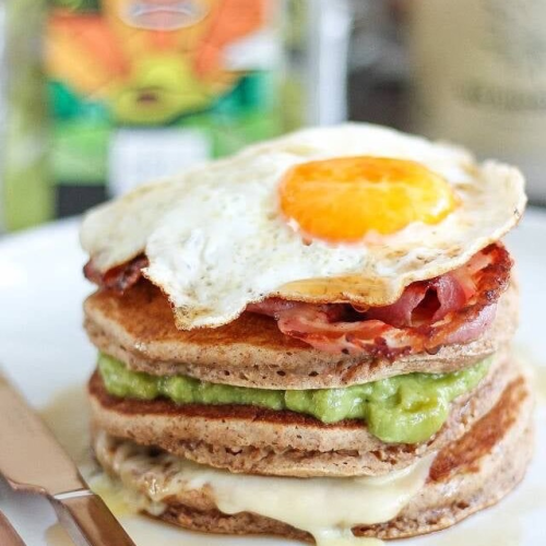 Spiegelei met american pancakes