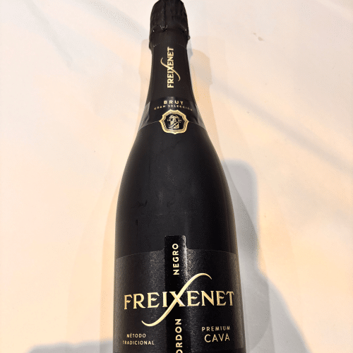 Cava premiuim freixenet
