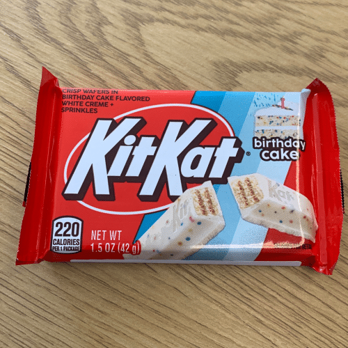 kit kat birthday cake