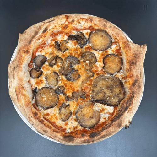 Pizza parmigiana (veggie)