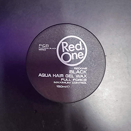Red one noir