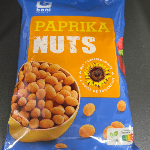 Paprika nuts