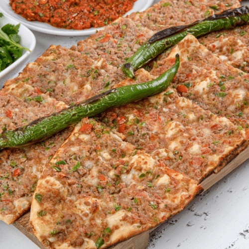 Pide Met Gehakt