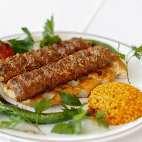Schotel adana kebab