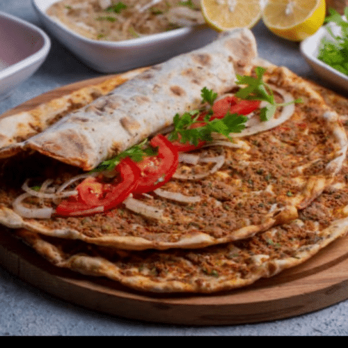 Lahmacun met groenten